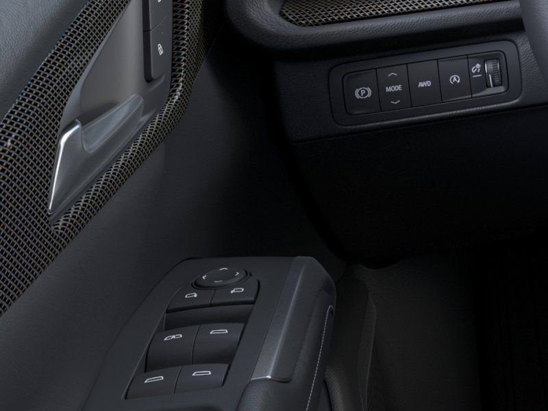 2027 Chevrolet Traverse Z71 - Photo 19