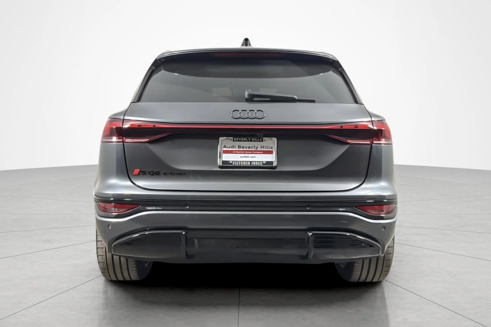 New 2027 Daytona Gray Pearl Effect Audi Premium Plus quattro image 5