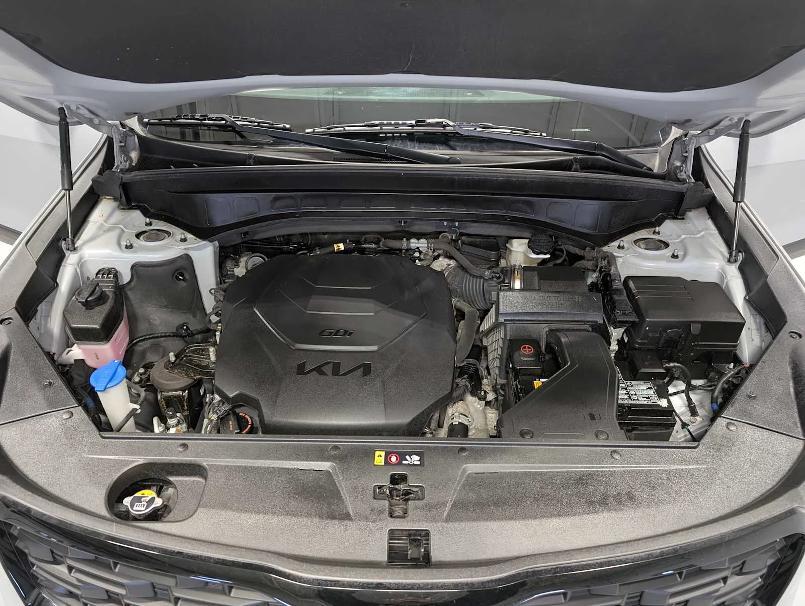Used 2022 Wolf Gray Kia EX image 11