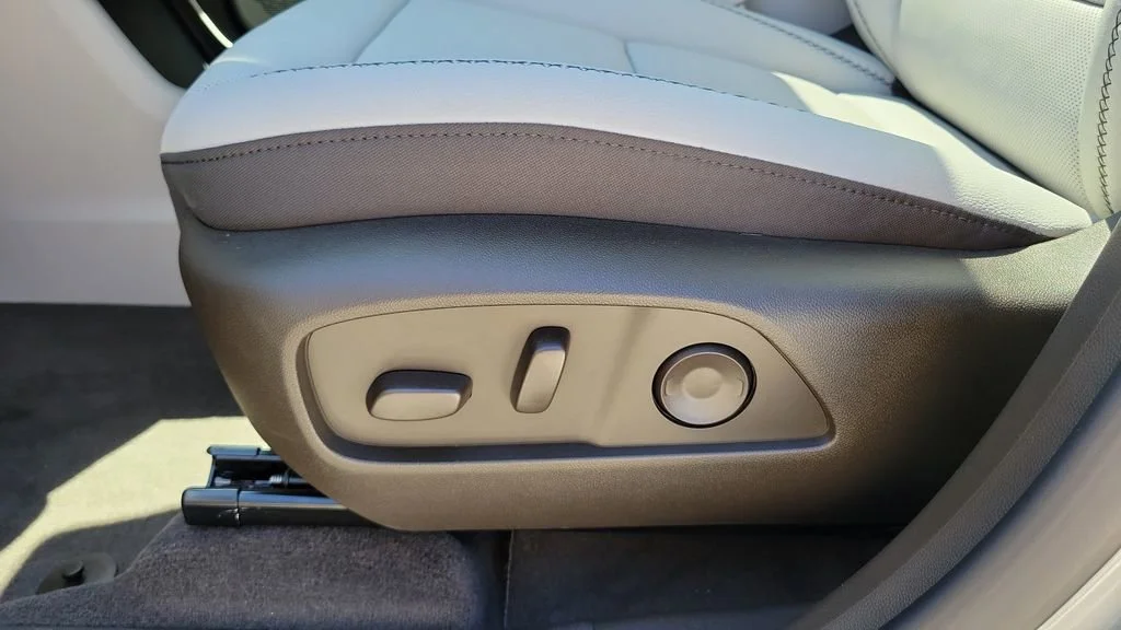 New 2026 Sterling Metallic GMC Denali image 19