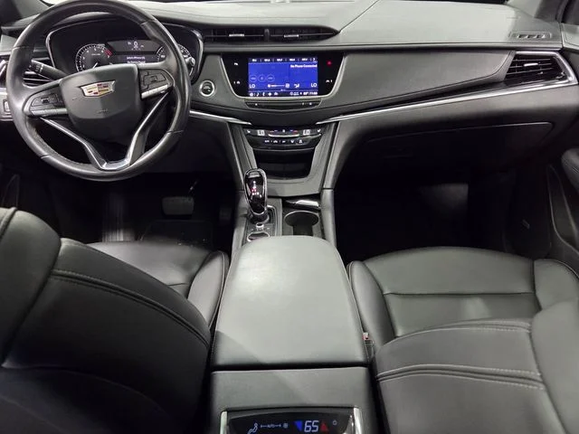 Used 2023 White Cadillac Luxury image 8