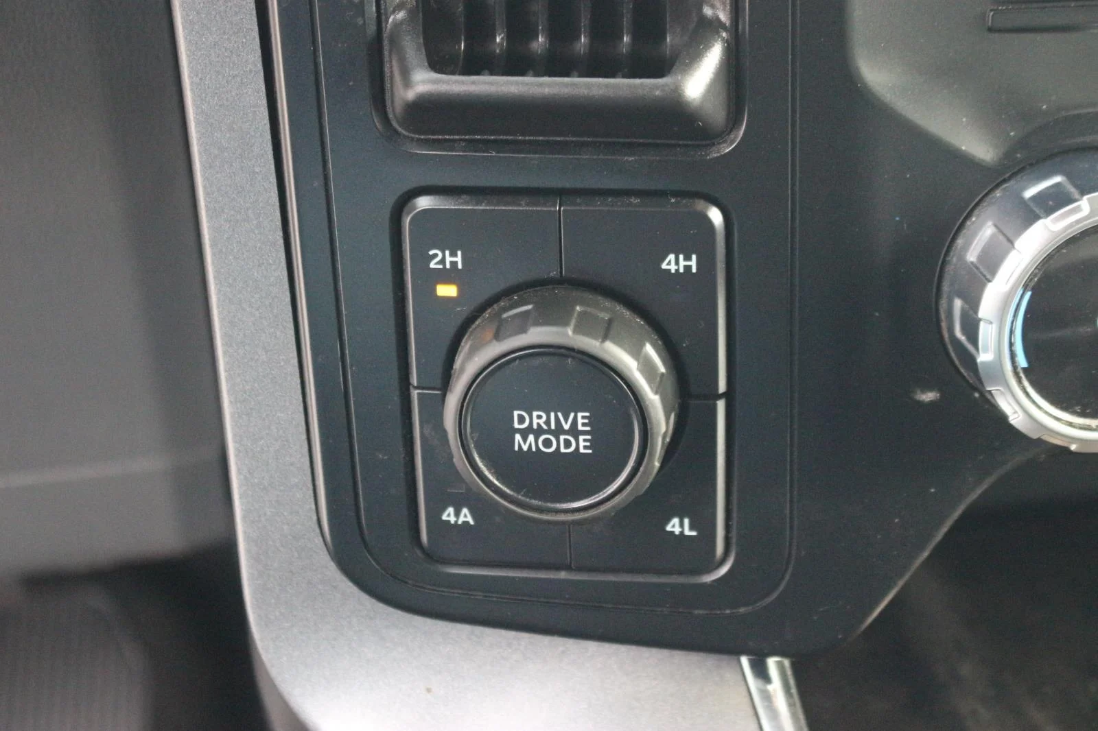 Used 2023 White Ford XL image 29