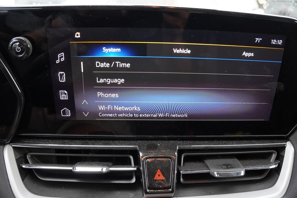 Used 2025 Crimson Chevrolet LT image 5