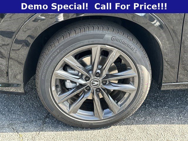 Used 2025 Crystal Black Pearl Acura w/A-Spec Package image 10