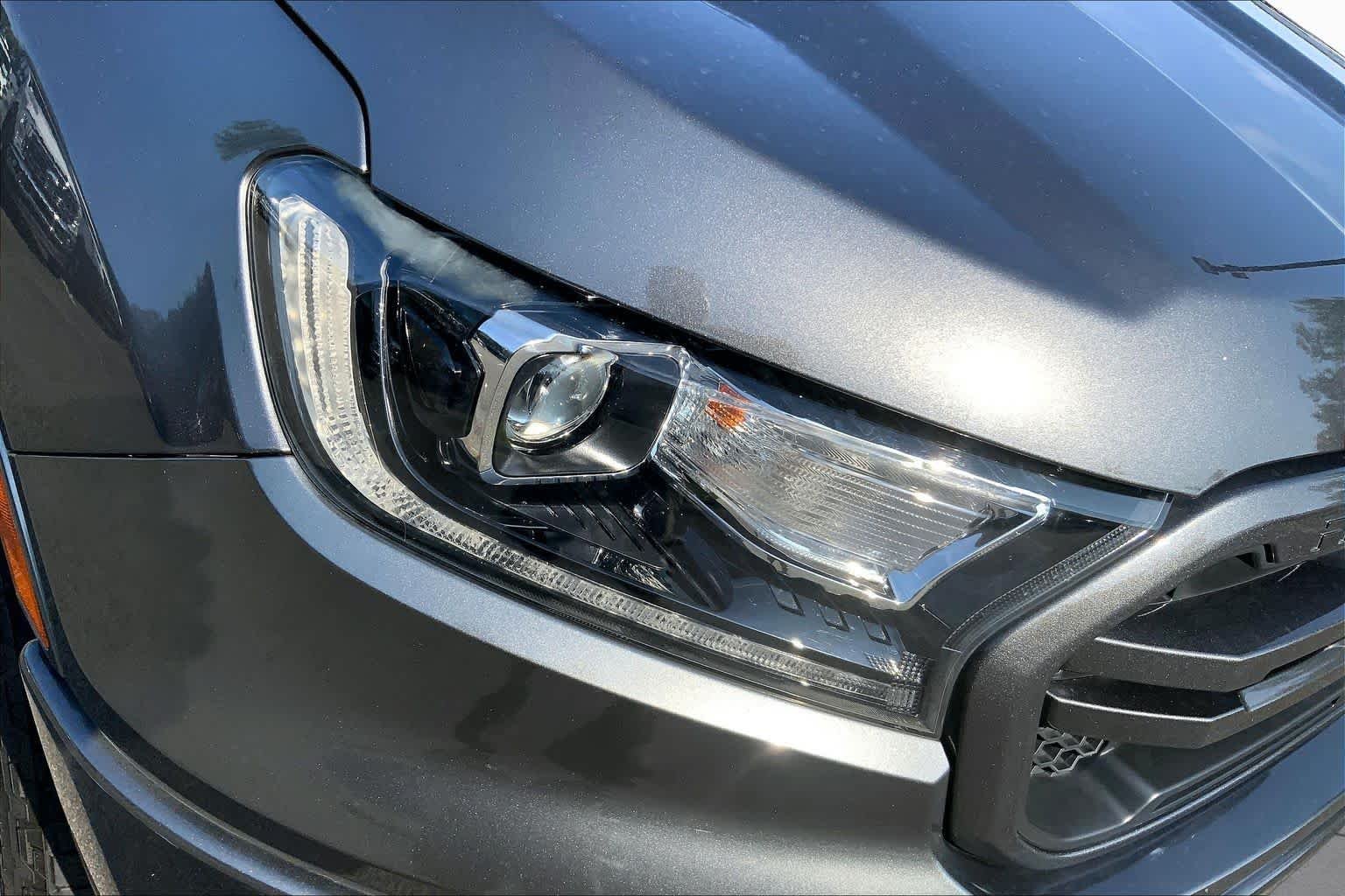 Certified Used 2020 Magnetic Metallic Ford LARIAT image 26