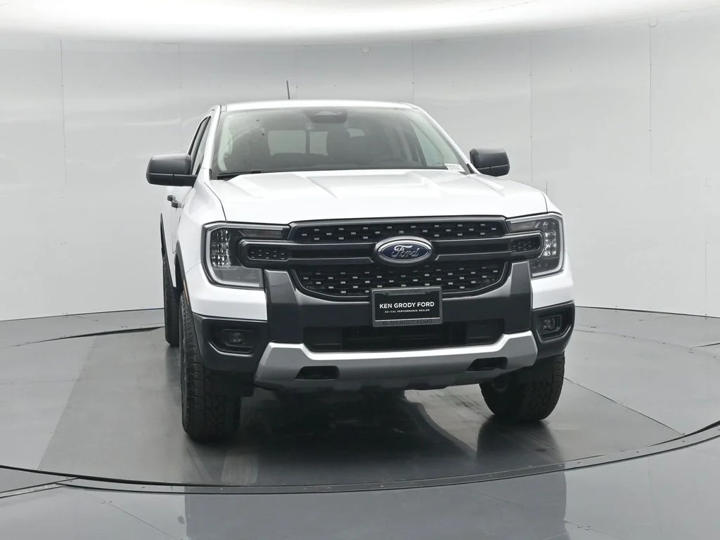 New 2026 Oxford White Ford XLT image 51