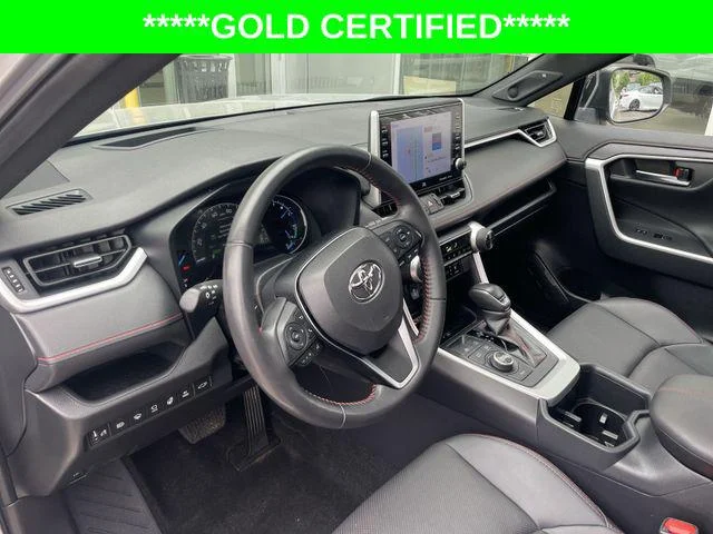 Certified Used 2022 SILVER SKY MET W/BLK Toyota  image 18
