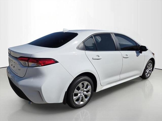 Used 2026 Ice Cap Toyota LE image 4