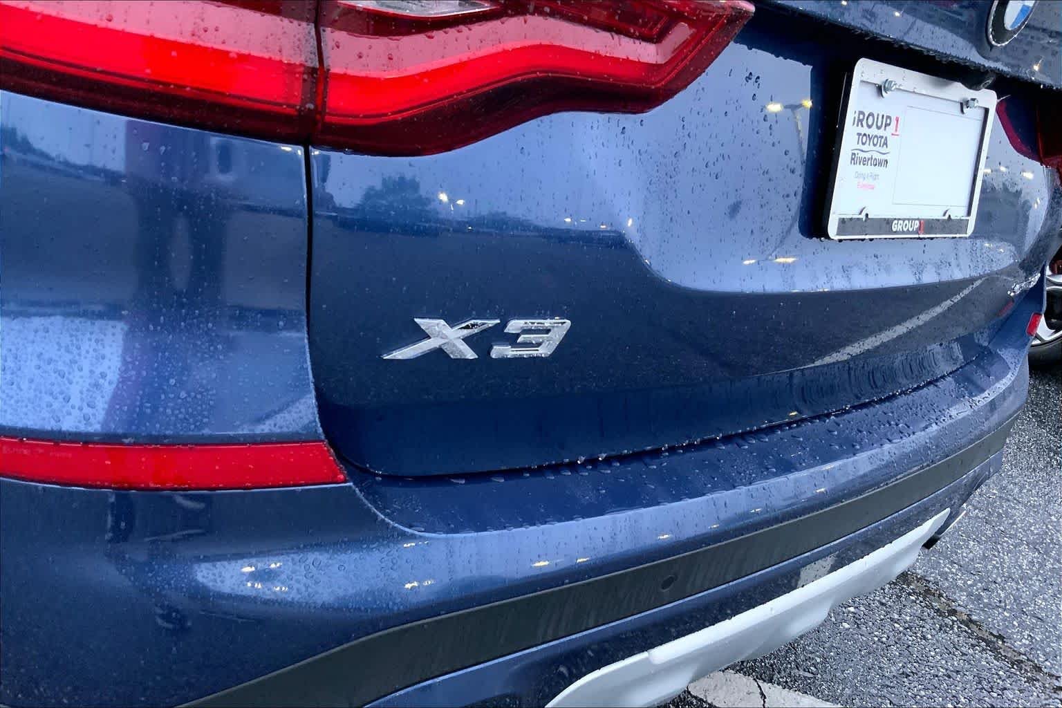 Used 2020 Phytonic Blue Metallic BMW sDrive30i image 30