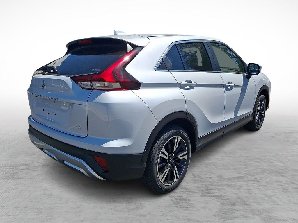 New 2026 White Mitsubishi SE image 4