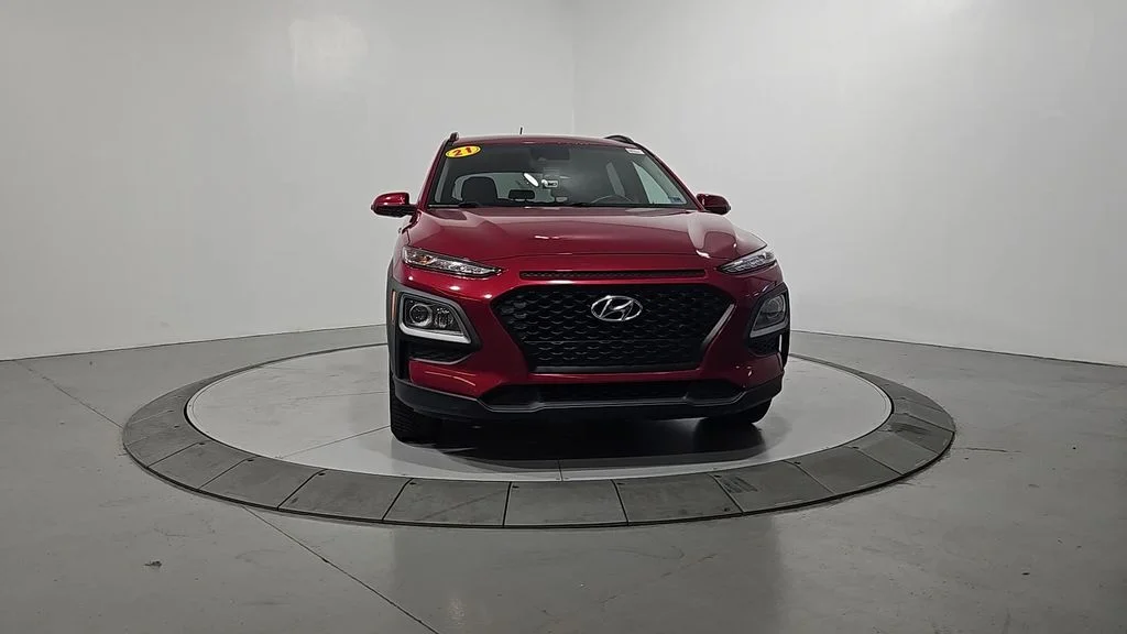 Used 2021 Red Hyundai SEL image 9