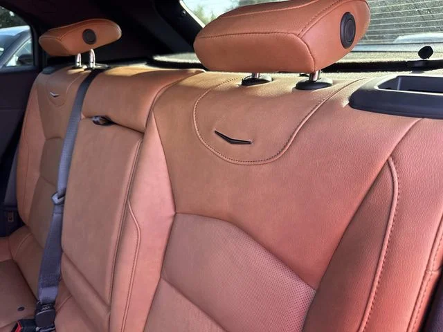 Used 2025 Green Cadillac Sport image 14