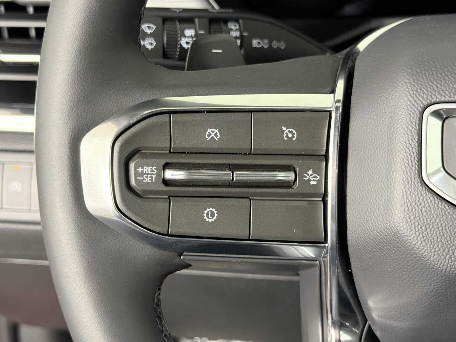 2026 GMC Acadia Elevation - Photo 26