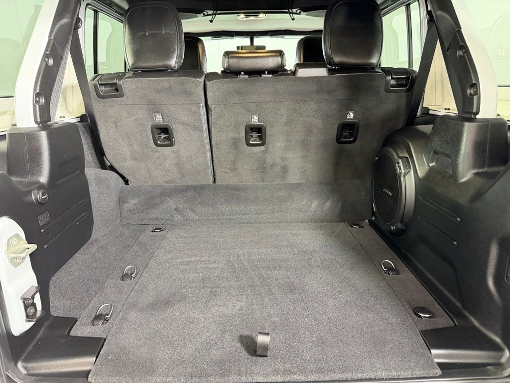 Certified Used 2023 White Jeep Rubicon 4xe image 28