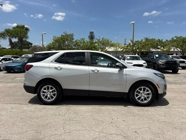 Used 2022 Silver Chevrolet LT image 2