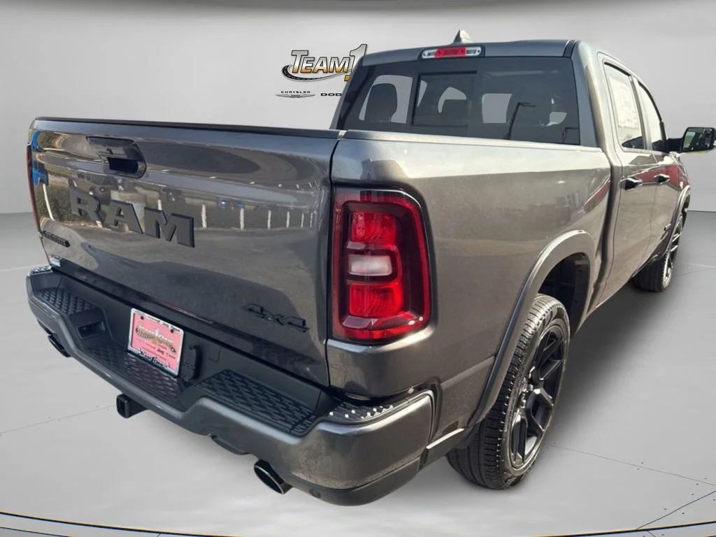 New 2026 Granite Crystal Metallic Clear-Coat Exterior Paint RAM Laramie image 44