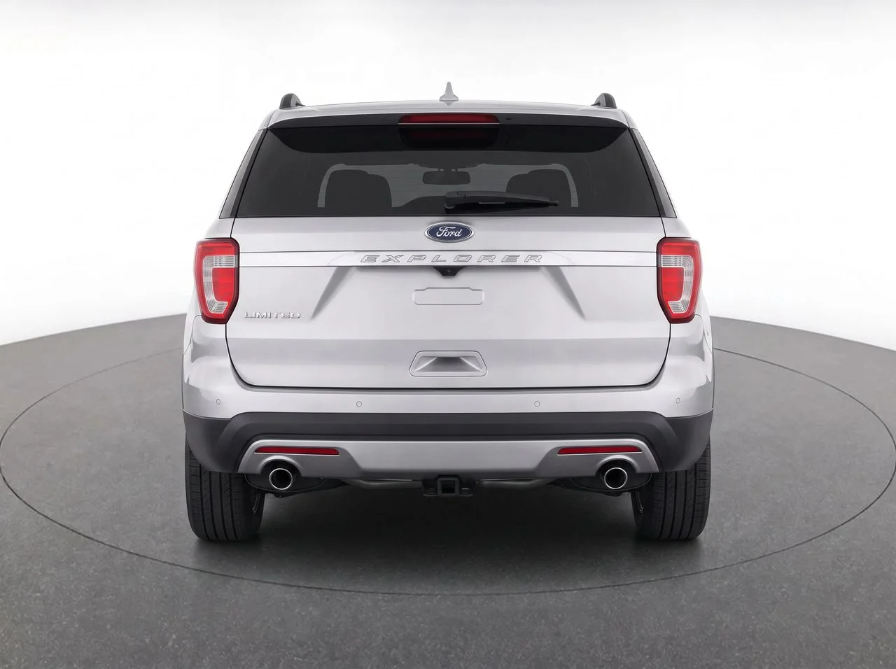 Used 2017 Silver Ford Limited image 7