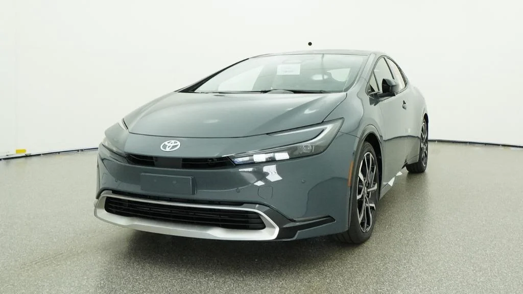 New 2026 Guardian Gray Toyota XSE Premium image 20