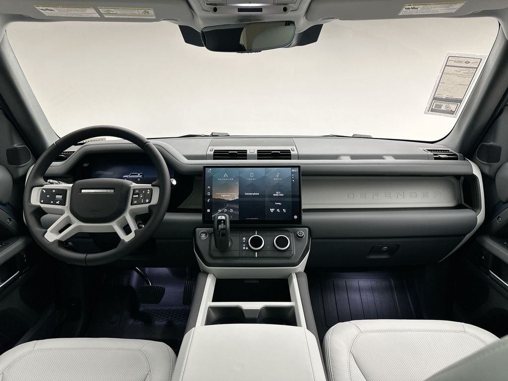 New 2026 Tasman Blue Land Rover S image 8