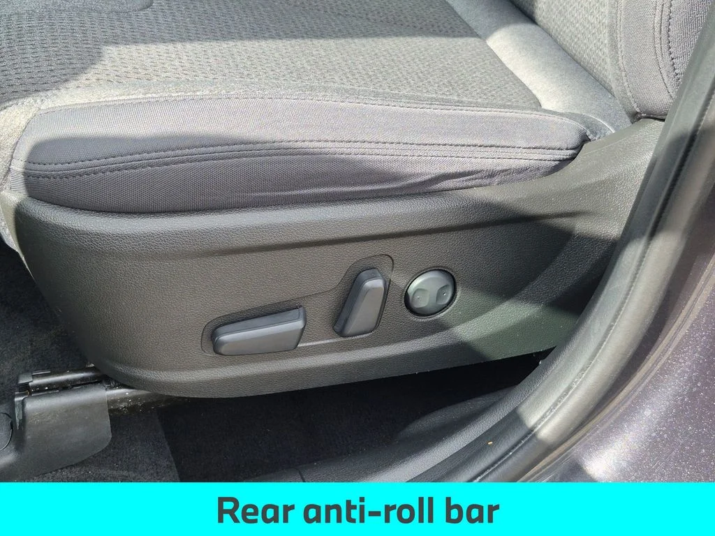 Used 2023 Gray Hyundai SEL image 18