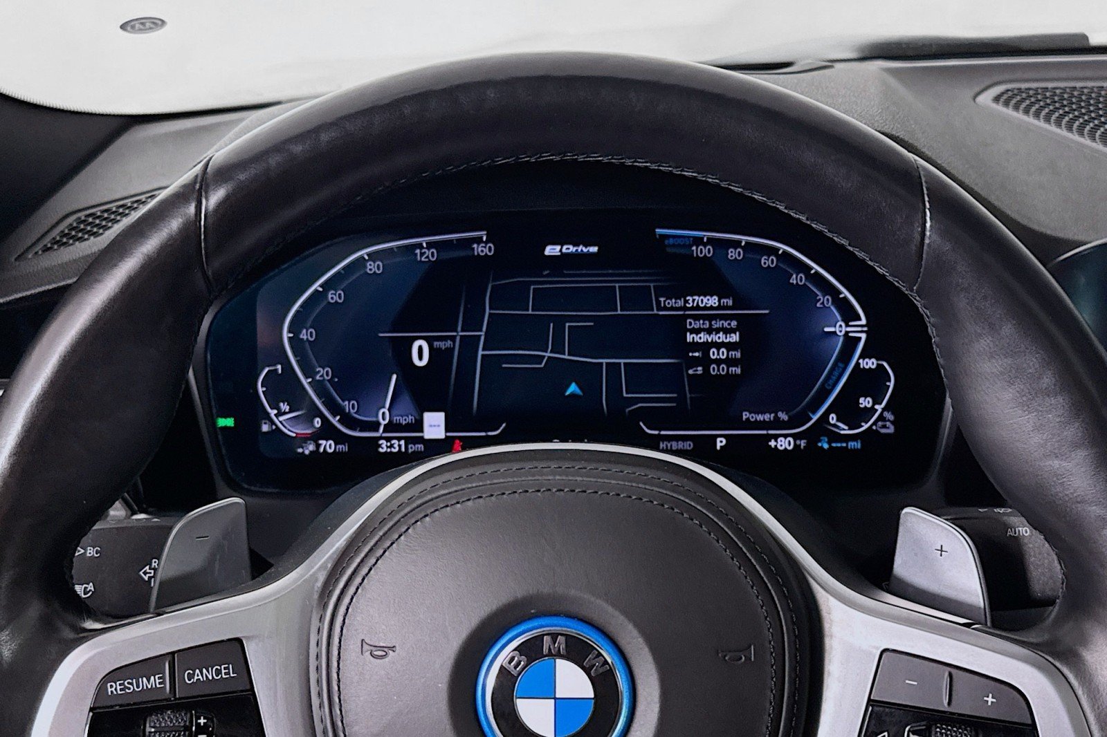 Used 2022 Alpine White BMW 330e image 19