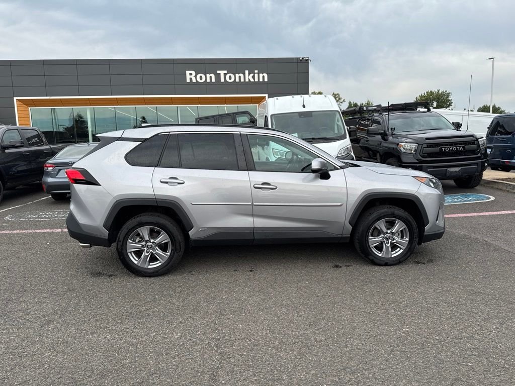 Used 2022 Silver Sky Metallic Toyota LE image 9