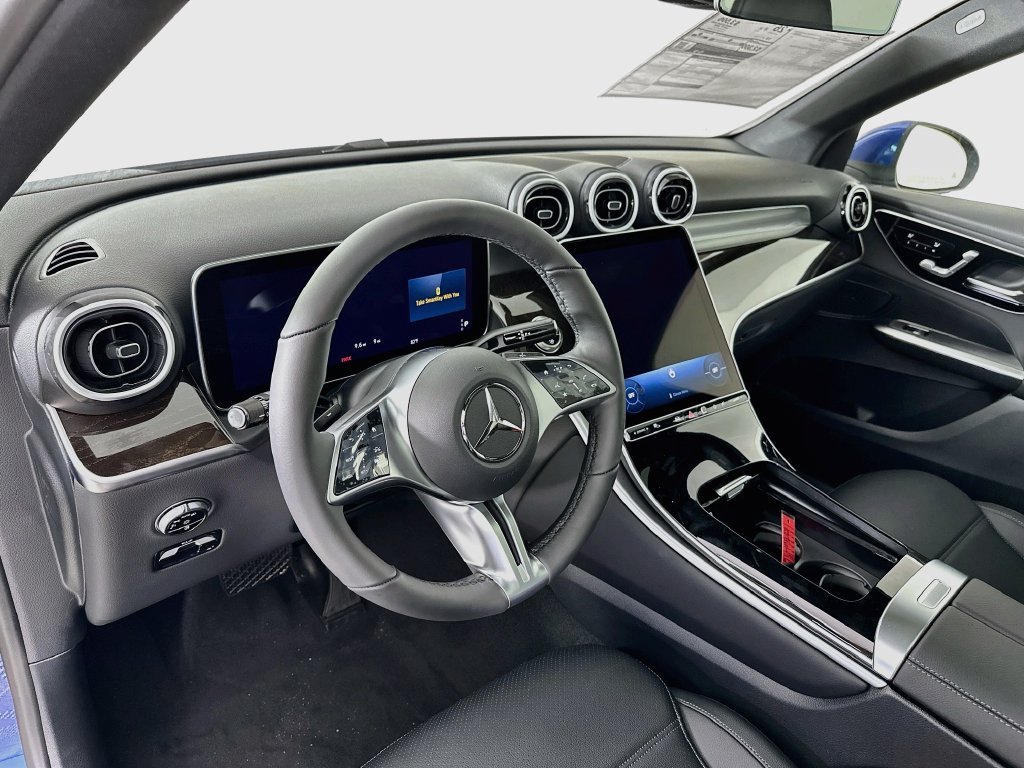 New 2027 Blue Mercedes-Benz GLC 300 image 9