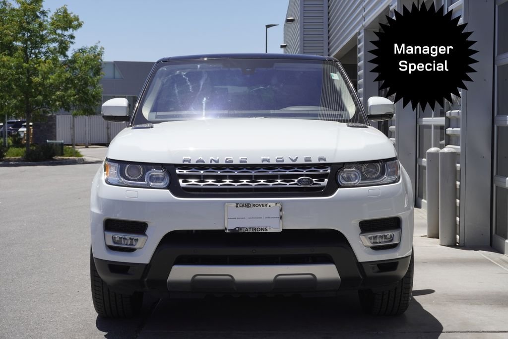 Used 2016 White Land Rover 3.0L V6 Supercharged HSE image 5