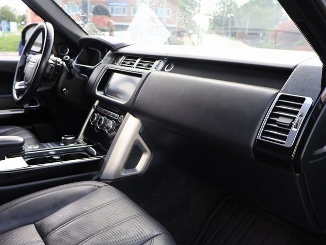 Used 2017 Gray Land Rover 5.0L V8 Supercharged image 9