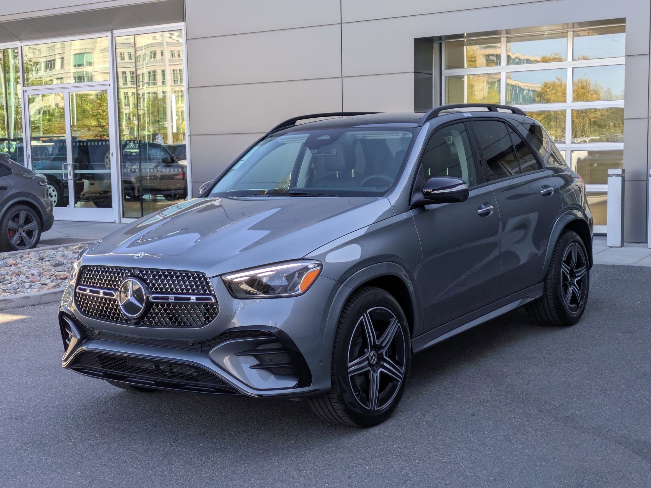 New 2026 Selenite Grey Metallic Mercedes-Benz GLE 350 image 8