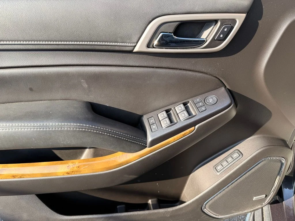 Used 2017 Iridium Metallic GMC Denali image 35