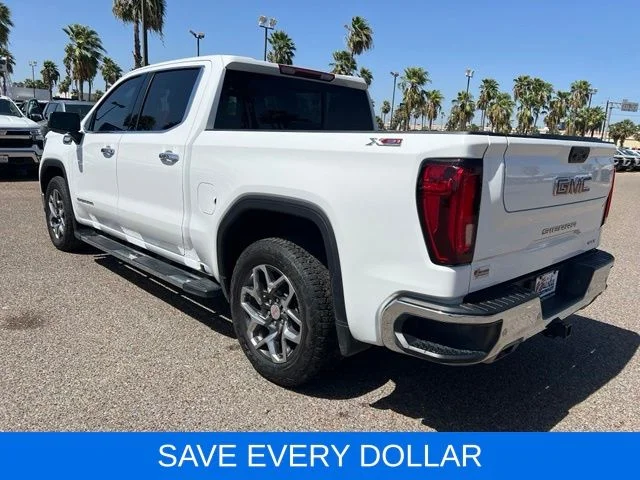 Used 2024 White GMC SLT image 5