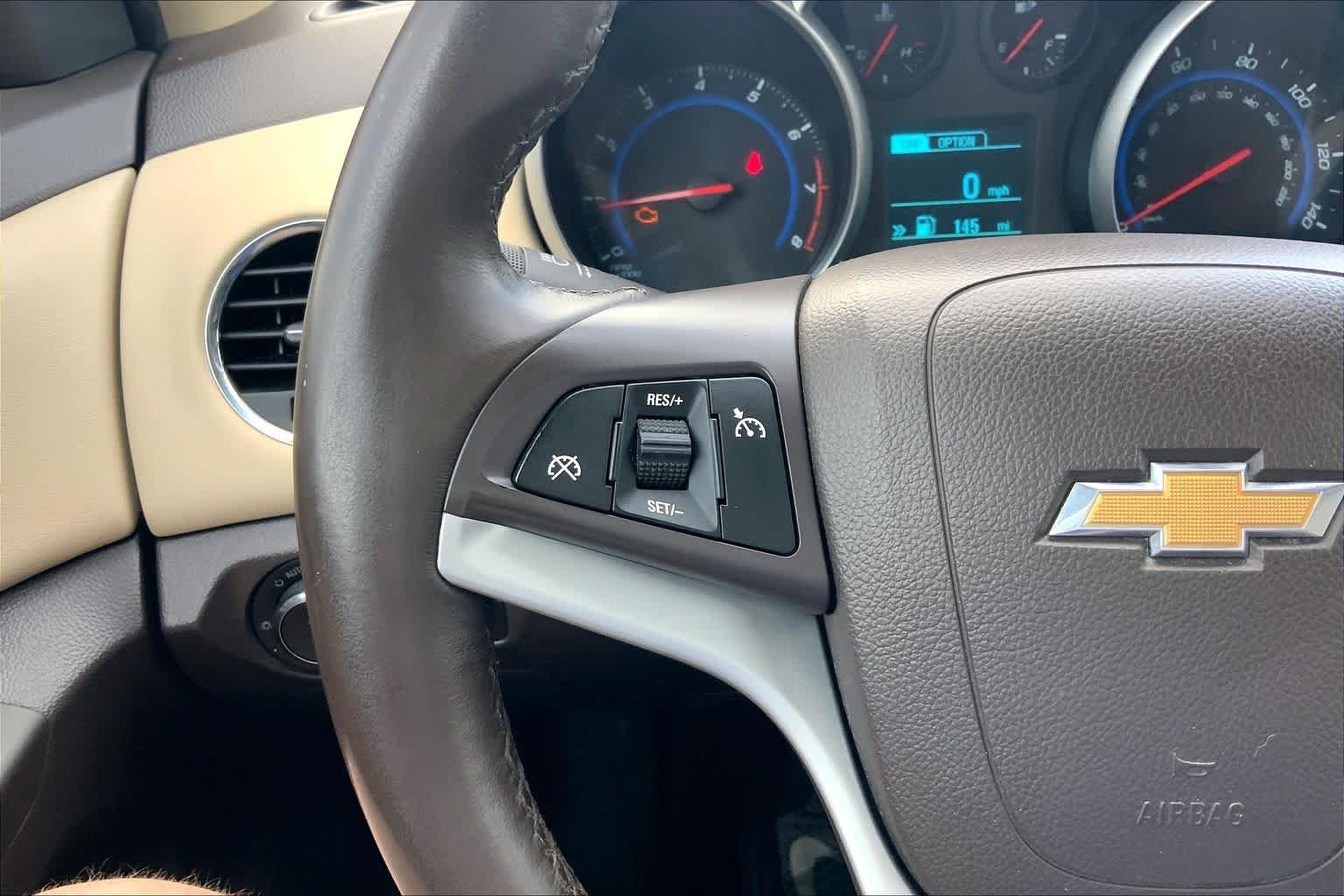 Used 2016 Silver Ice Metallic Chevrolet LT image 22
