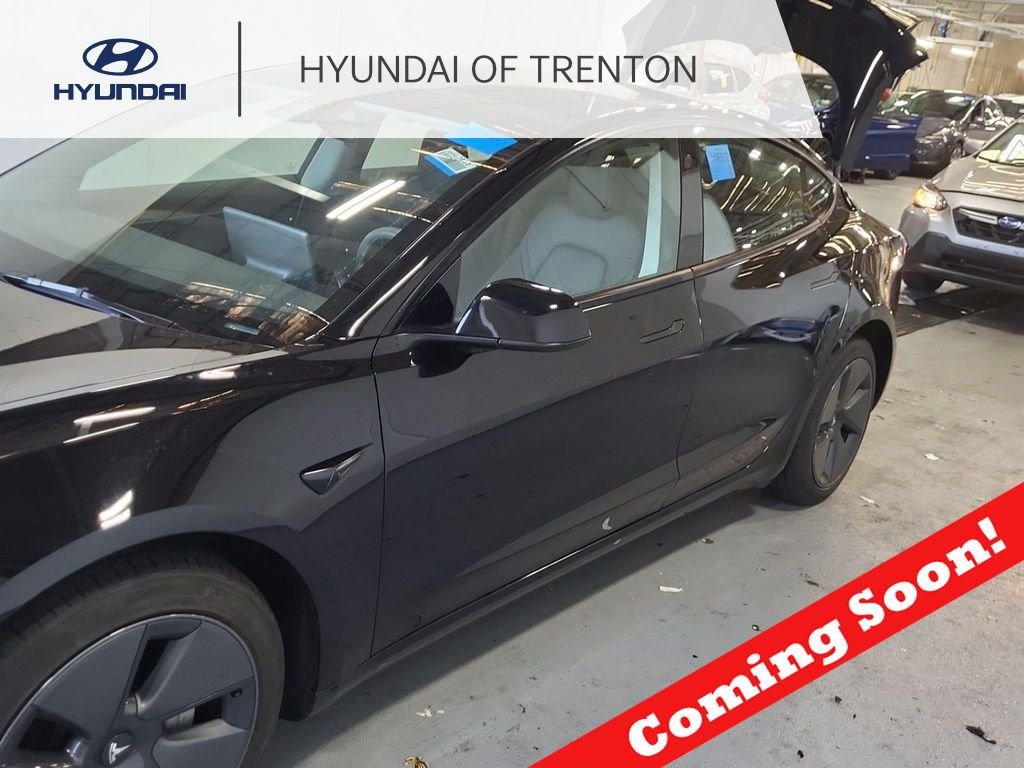 2023 Tesla Model 3 -'s photo