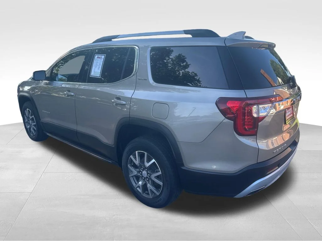 Used 2023 Gray GMC SLE image 19