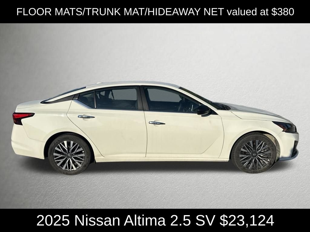 Used 2025 Glacier White Nissan 2.5 SV image 2