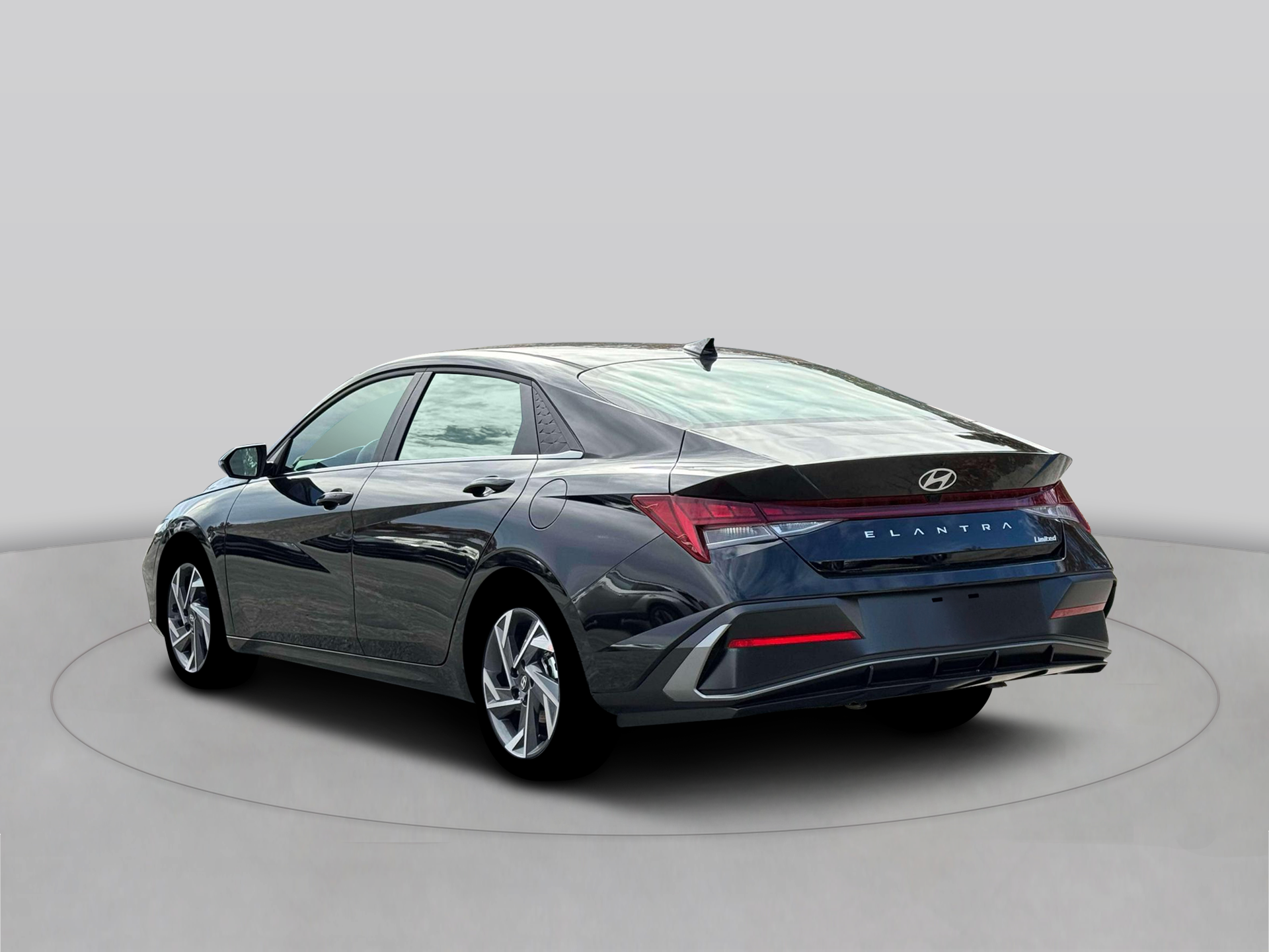 New 2026 Black Hyundai Limited image 5