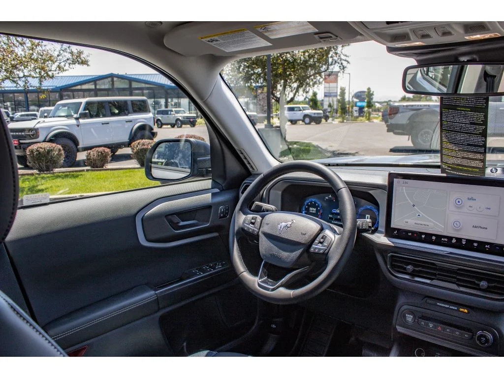New 2026 CARBONIZED GRAY METALLIC Ford Outer Banks image 25