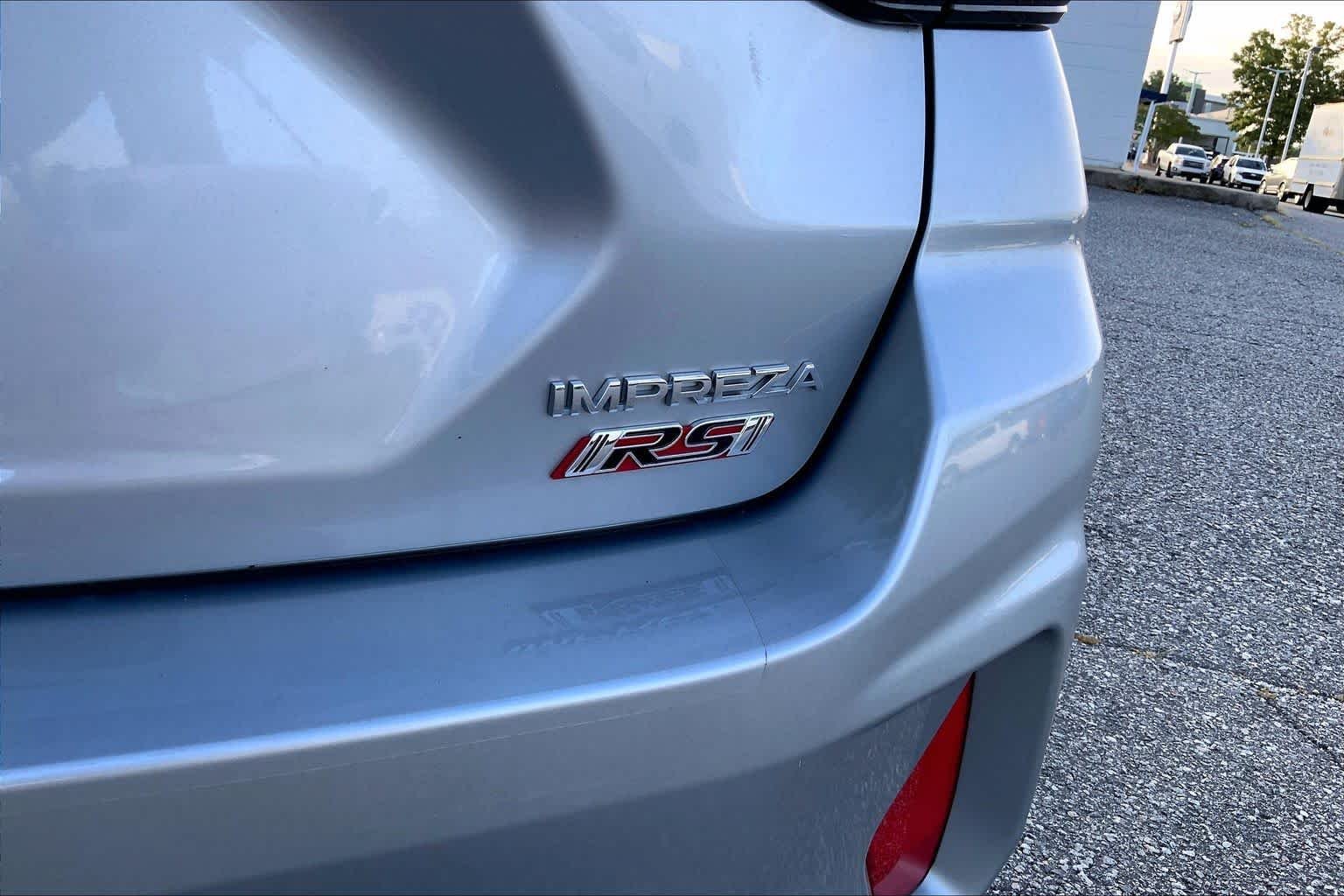 Used 2025 Ice Silver Metallic Subaru RS image 9