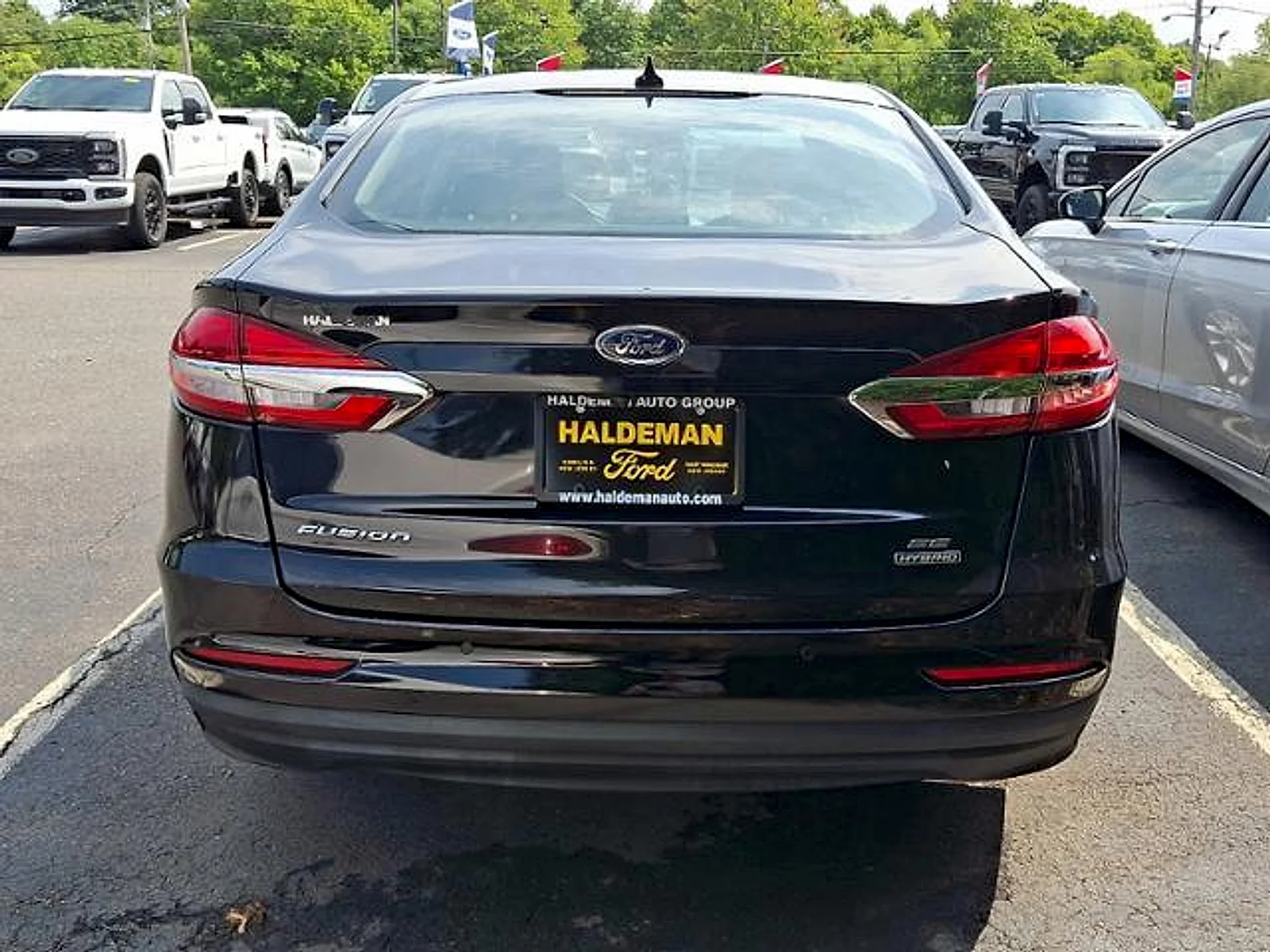 Used 2020 Agate Black Metallic Ford Hybrid SE image 7