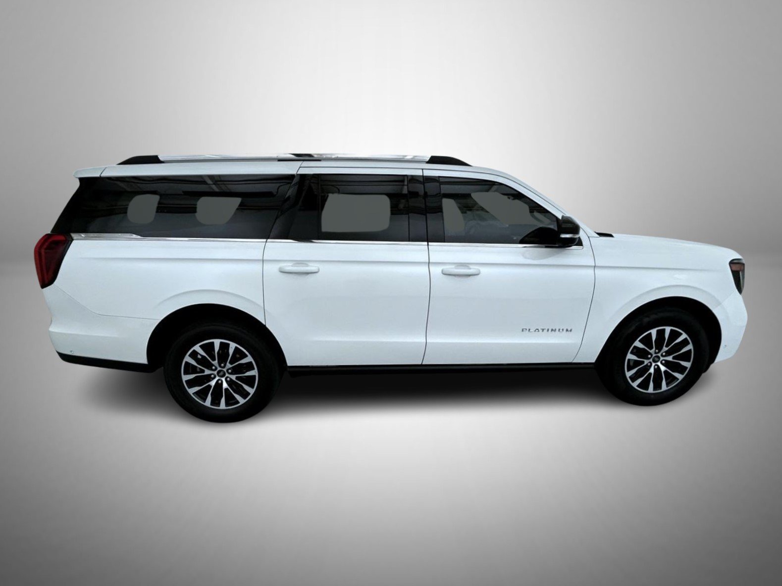 Used 2025 White Ford Platinum image 4