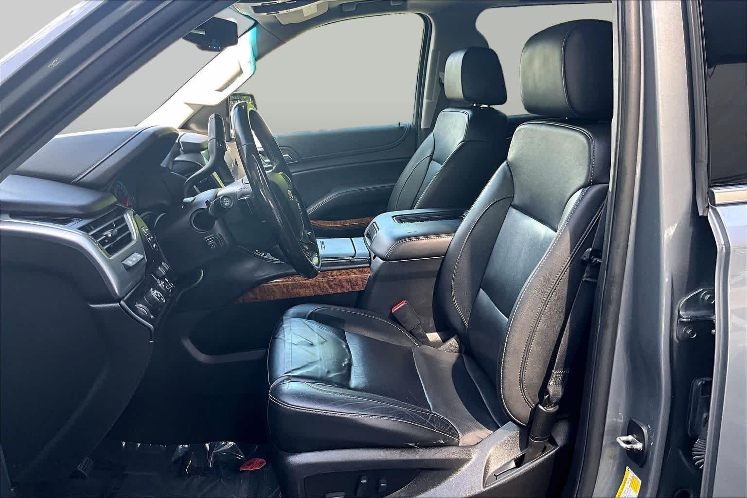Used 2018 Satin Steel Metallic Chevrolet Premier image 8