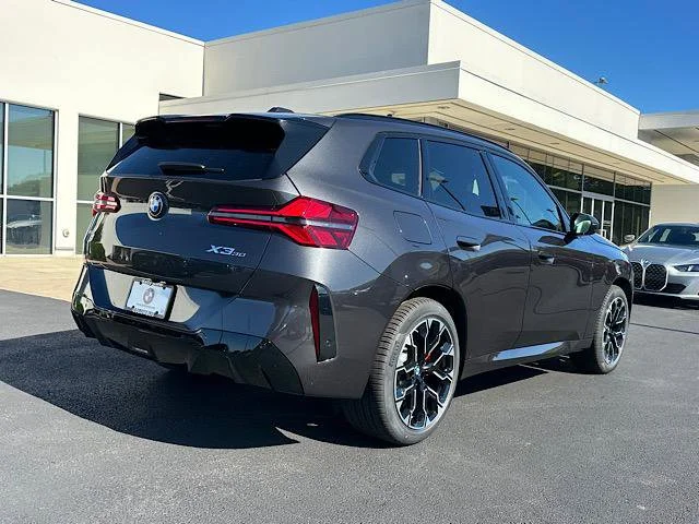 New 2026 Dark Graphite Metallic BMW 30 xDrive image 3