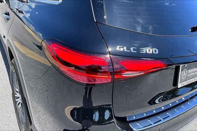 Used 2026  Mercedes-Benz GLC 300 image 20
