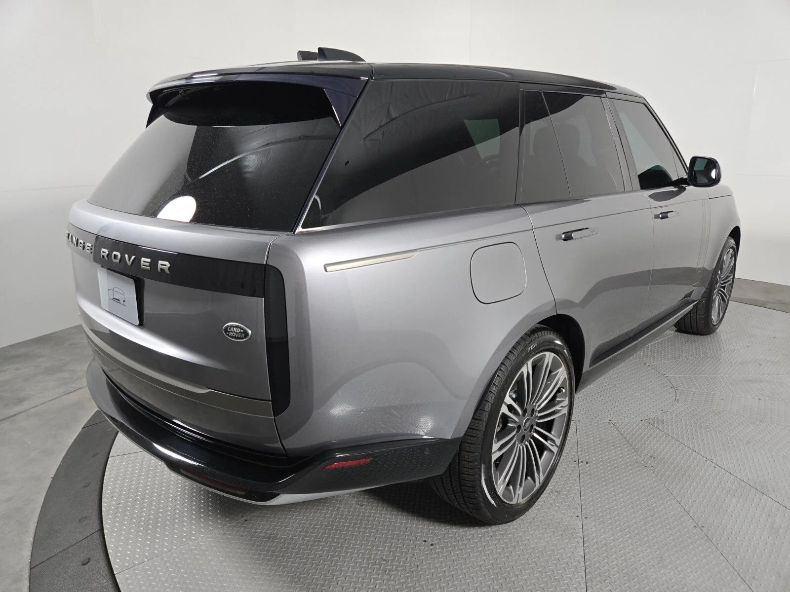 Used 2023 Eiger Gray Metallic Land Rover SE image 2