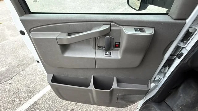 Used 2023 SUMMIT WHITE Chevrolet Work Van image 19