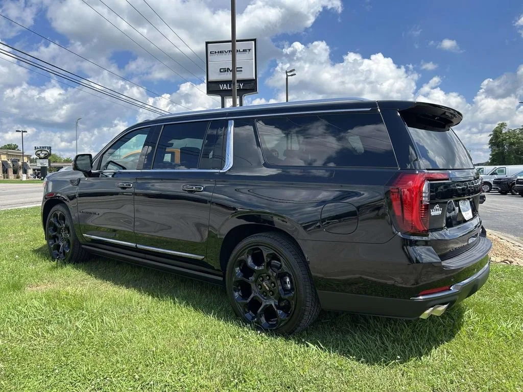 New 2026 Onyx Black GMC Denali Ultimate image 6