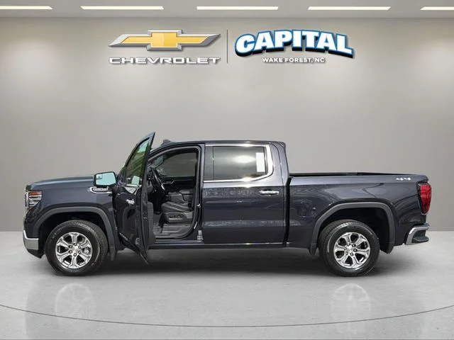 Used 2025 Silver GMC SLT image 13