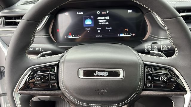Used 2023 White Jeep Overland image 12