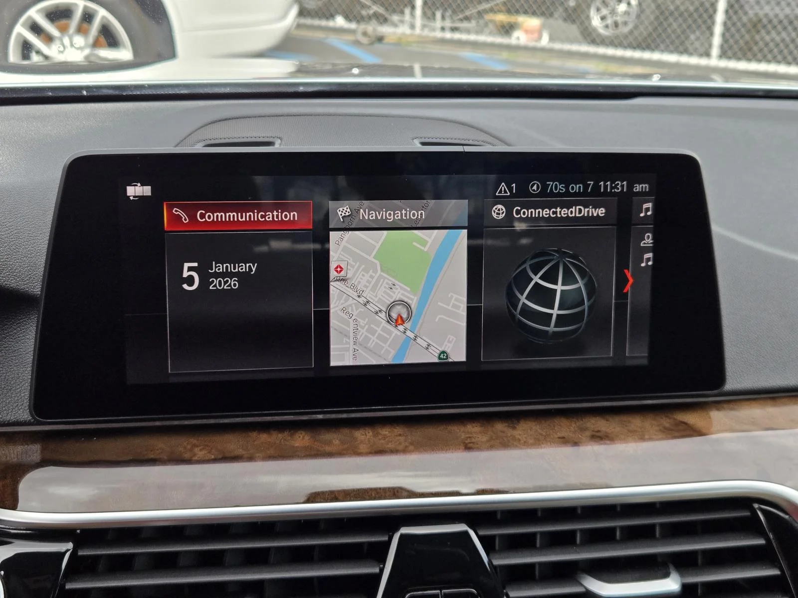 2019 BMW 5 Series 530i - Photo 11